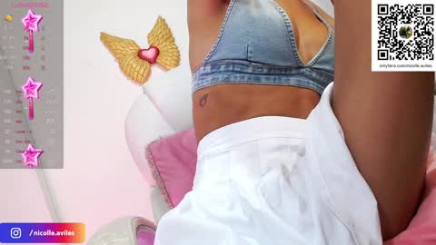 Nicolle Aviles online show from February 4, 9:49 am