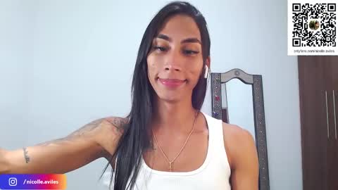 Nicolle Aviles online show from March 4, 2:06 am