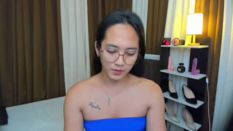 SUCK ME TILL I EXPLODE online show from October 29, 7:01 pm