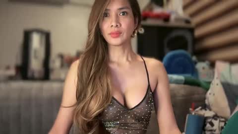 Snapshot of bigsurprise4u chatting on January 13, 7:43 am Yna     online show from January 13, 7:43 am
