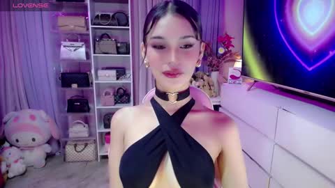 aivee online show from October 11, 7:33 am