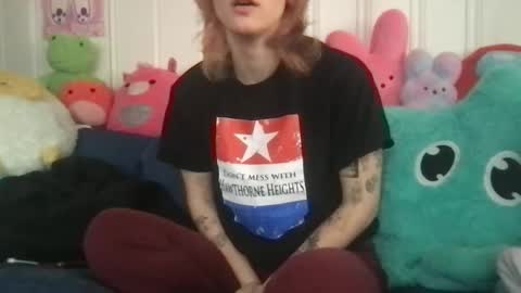 Snapshot of boywithbug chatting on February 13, 4:50 pm boywithbug online show from February 13, 4:50 pm