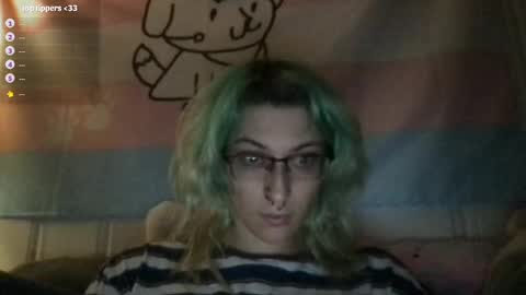 Snapshot of boywithbug chatting on September 15, 2:05 am boywithbug online show from September 15, 2:05 am