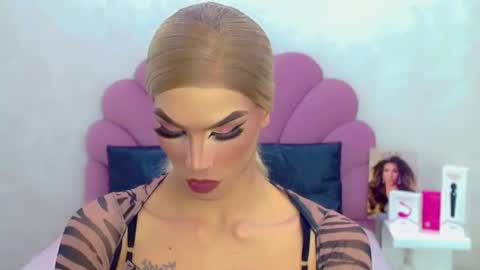 BRIANA online show from March 21, 8:16 am