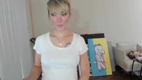 Bridget Black online show from October 1, 2:01 am