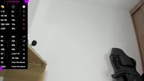 Sammy online show from April 11, 3:04 pm