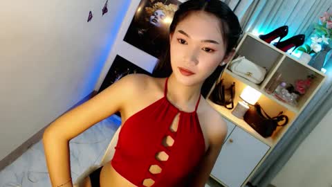 caitlin online show from February 1, 7:12 pm