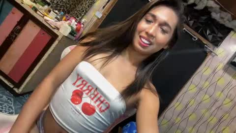 Snapshot of camillaslutttx chatting on October 18, 11:58 am camillaaa ig mszane3e online show from October 18, 11:58 am