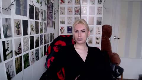 Capricious Scorpio Afa online show from March 17, 3:03 pm