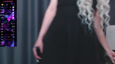 Cassie online show from January 1, 1:37 pm