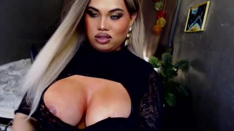 cellinekittcumerr online show from November 19, 12:49 pm