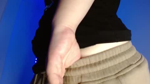 Snapshot of charlie_baker_ chatting on January 5, 5:41 am . . online show from January 5, 5:41 am