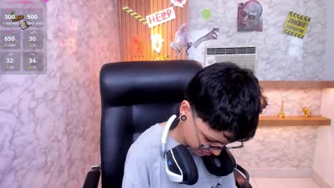 Charlie online show from October 25, 1:28 pm