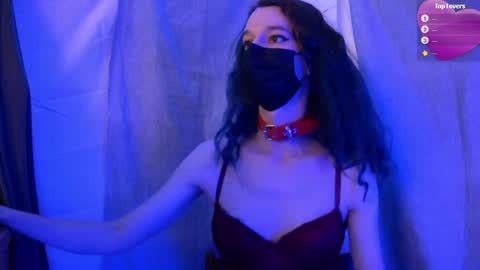 charly dest online show from December 3, 6:44 pm