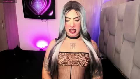 Sophie  online show from January 11, 6:03 pm