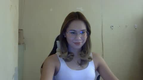 Snapshot of chelly4u69 chatting on October 23, 3:54 am chelly4u69 online show from October 23, 3:54 am