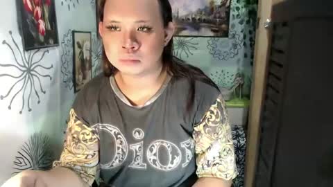 Snapshot of chescahotxxxl chatting on January 12, 5:24 am chescahotxxxl online show from January 12, 5:24 am
