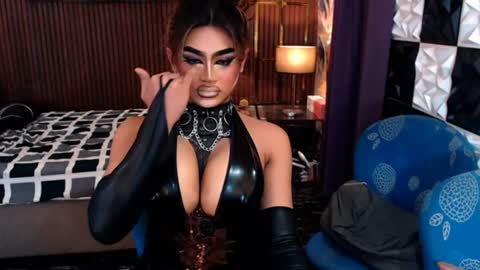 Franching Lee online show from July 8, 6:22 pm