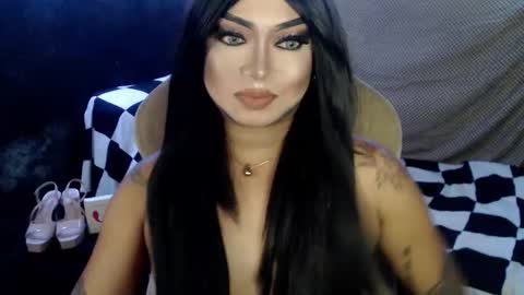 QUEEN CESS online show from February 11, 2:52 am