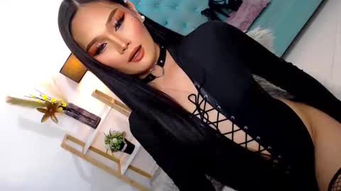 Cleo online show from November 21, 1:39 am