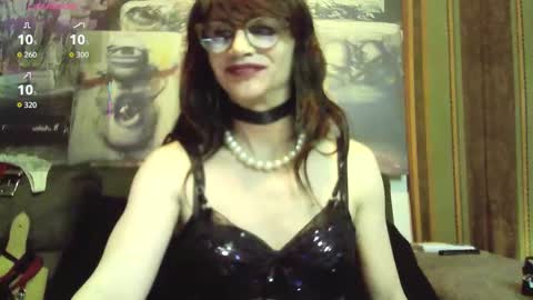 CrazyJuny online show from February 6, 1:11 am