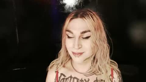 Nikki online show from December 13, 7:53 pm