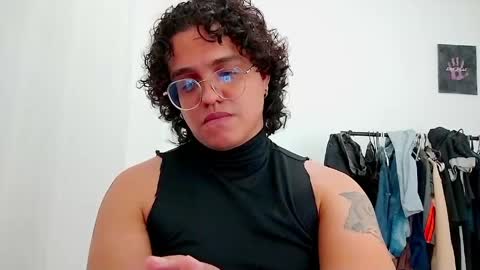 Diane Blosson online show from April 15, 11:38 pm