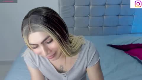 dani online show from January 9, 9:47 am