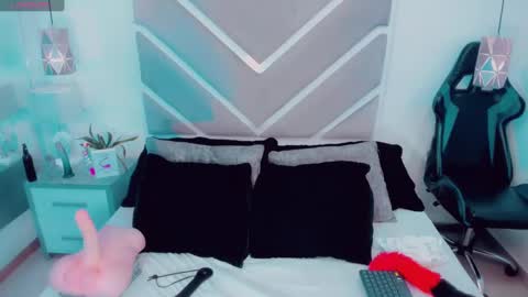 Daniela online show from January 16, 5:21 am