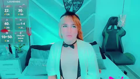 Daniela online show from February 12, 5:05 am