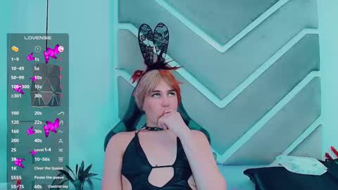 Daniela online show from February 20, 8:39 am