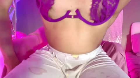 Dannamunoz130 online show from April 6, 11:32 am