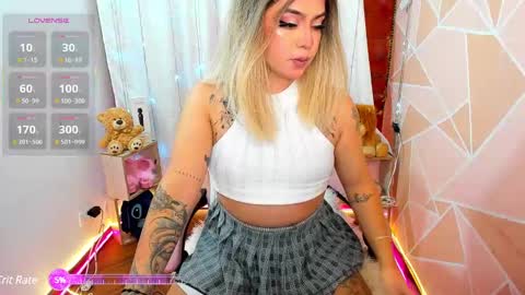 dannia_13 online show from March 11, 1:48 am