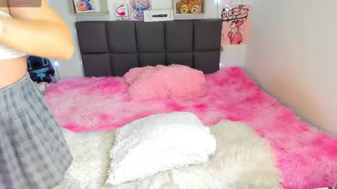 dannia_13 online show from September 24, 11:22 pm