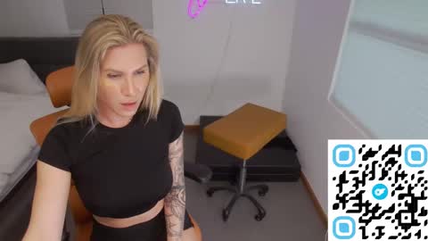 Snapshot of dannidaniels chatting on January 31, 9:16 pm DANNI DANIELS online show from January 31, 9:16 pm