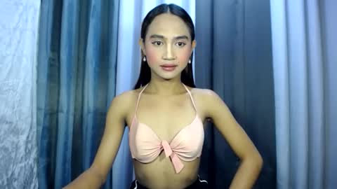 LIANNA online show from March 22, 2:27 am