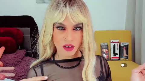 difiortiffany online show from February 10, 3:24 am