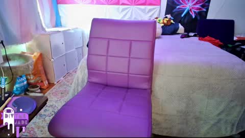 Jade Divyne online show from December 7, 5:59 pm