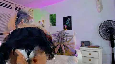 drippyorlove online show from December 4, 2:32 pm