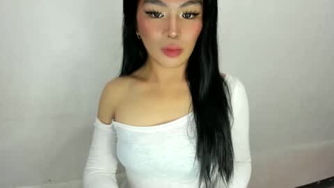 miss. Erika online show from October 26, 2:57 pm