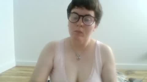ectojelly online show from August 2, 12:00 am