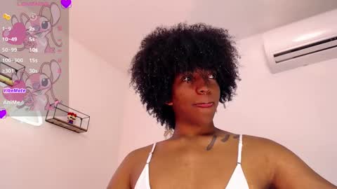 eileenn tanihara online show from January 13, 9:19 am