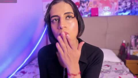 Eimyflorian online show from October 18, 6:11 pm