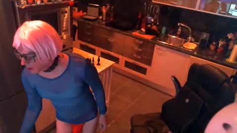 Barbie online show from November 30, 8:00 pm