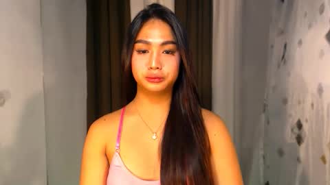 ellie online show from December 5, 7:42 pm