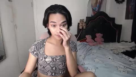 ELLORREY online show from December 21, 11:49 am