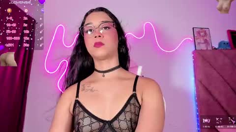 ely_w1 online show from September 18, 11:54 pm