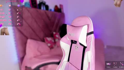 ely_w1 online show from October 3, 11:10 am