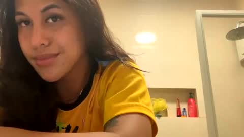 EMELY online show from July 9, 3:05 pm