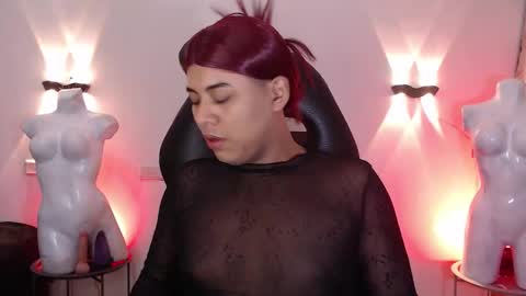 Emili roux online show from February 22, 5:48 pm